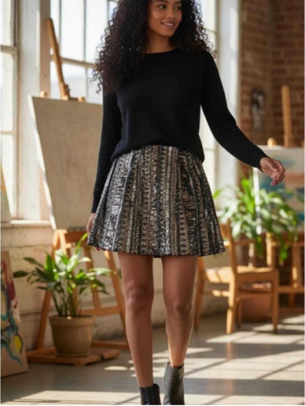 Express Sequin Mini Skirt Black/Gold Size M